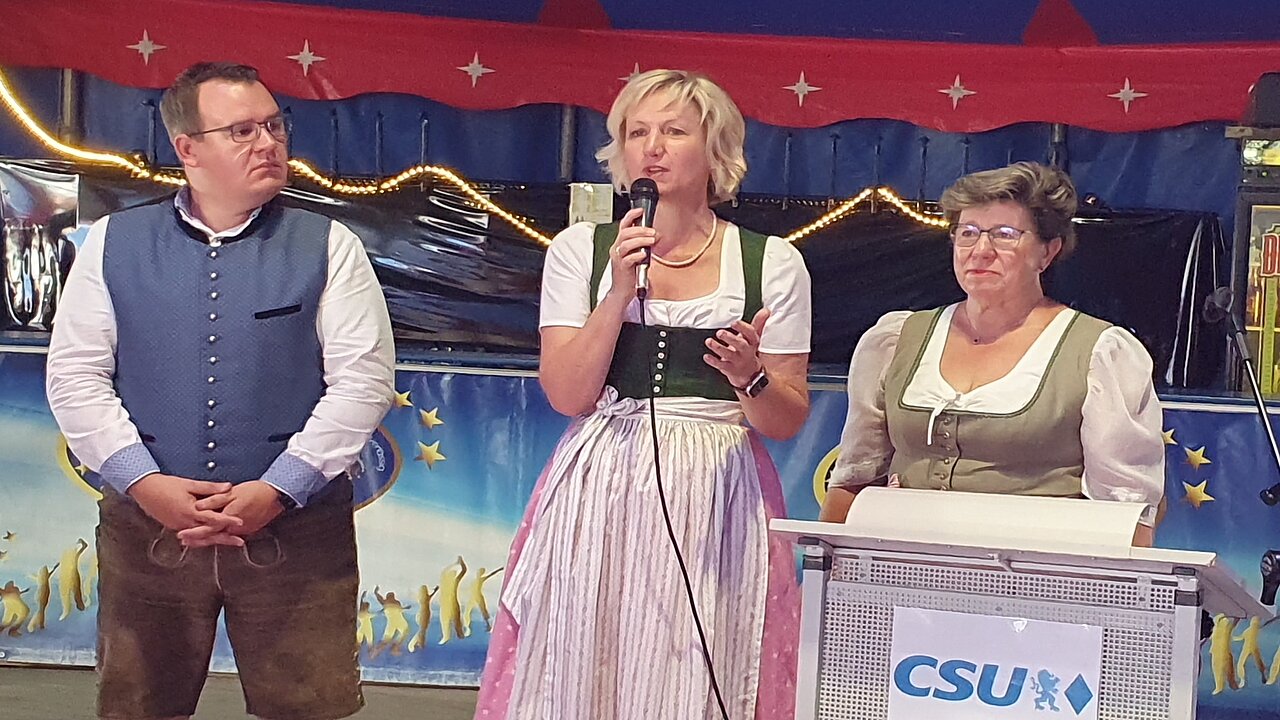 Generalsekretär Martin Huber beim Hopfenfest CSU