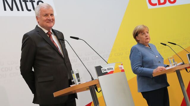 Horst Seehofer und Angela Merkel